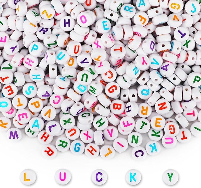 sutoug 1000pcs letter beads for threading, 4 x 7 mm acrylic round alphabet beads for jewellery diy making crafts bracelets necklaces ornaments-white