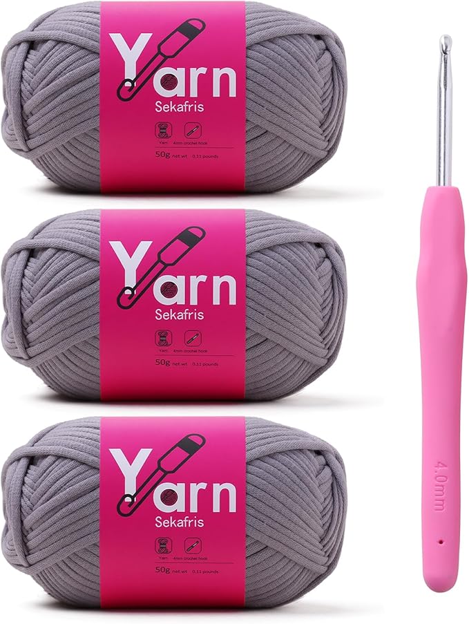 Crochet Yarn with Cotton Yarn for Crocheting - Crochet Knitting Yarn for Beginners with Easy-to-See Stitches - Yarn for Crocheting - Parfait Chunky Yarn -Cotton-Nylon Blend (Grayish)