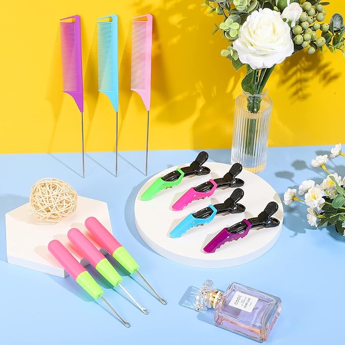 10 Pieces Latch Hook Crochet Needle Comb Hair Clip Set Include 3 Pieces Stainless Steel Crochet Needle 4 Pieces Alligator Hair Clip 3 Pieces Rat Tail Comb for Hair Extension