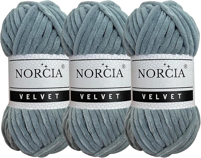 Soft Velvet Yarn Chenille Yarn for Crocheting Super Bulky 3x100g (3x75 yds) Baby Blanket Yarn for Knitting Amigurumi Yarn for Crochet Weaving Craft (Grey, 3 Skeins)