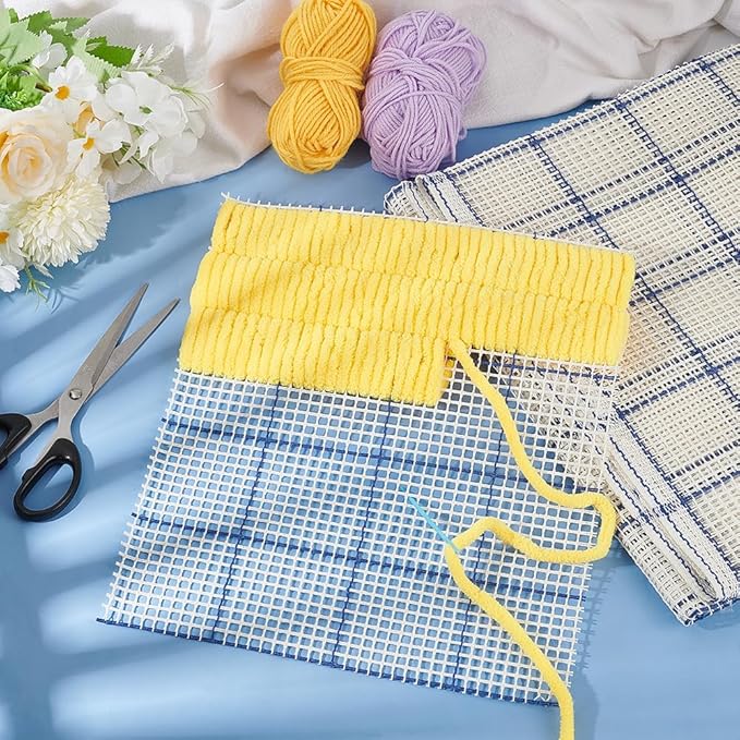 BENECREAT 3.75CT White Blue Blank Rug Hooking Mesh, Hook Rug Canvas Rectangle Rug Woven Mesh Fabric for Embroidery Crafts Decoration DIY Tapestry, 1.3yard x 1yard