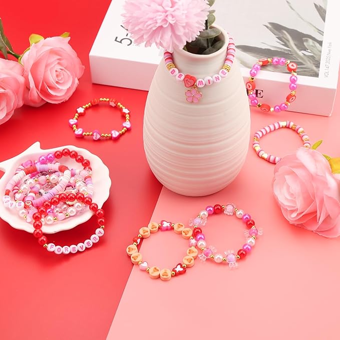 HSONAIGEE Valentine Beads Bracelet Making Kit, Assorted Valentine's Day Bead Pink Beads Polymer Clay Bead Heart Bead Charms for Jewelry Necklace Earring Making DIY Crafts