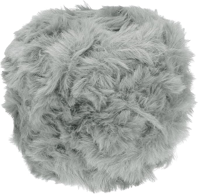 PATIKIL 70yds Faux Fur Yarn, Fuzzy Yarn Crochet Fluffy Yarn Soft Chunky Polyester Plush Fur Eyelash for Crocheting Knit Blanket Rug Sweater Scarf Hat Bear Craft, Light Grey