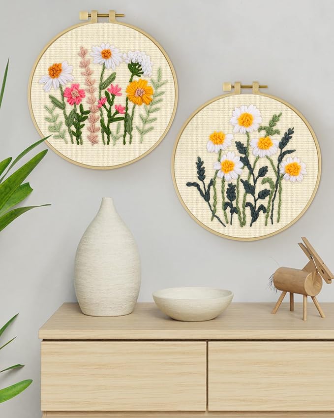 ERKOON Punch Needle Kit Adults Beginners, 2 Pcs DIY Easy Flower Embroidery Set for Starter Art Craft, Needling Punching Project with Patterns, Tools, Yarns, Hoop, Instruction (Daisies)