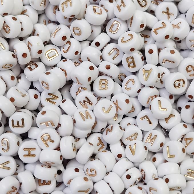 Amaney 1000pcs 7×4mm White Round Acrylic with Rose Gold Alphabet Letter Beads for Jewelry Making