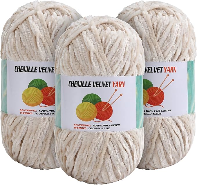 3 * 100g Velvet Chenille Chunky Yarn for Crocheting, Handcrafts Weaving Soft Chenille Yarn for Crocheting Clearance, Used for Making Baby Yarns Blanket, Clothes, Knitting Creations (Milk White)
