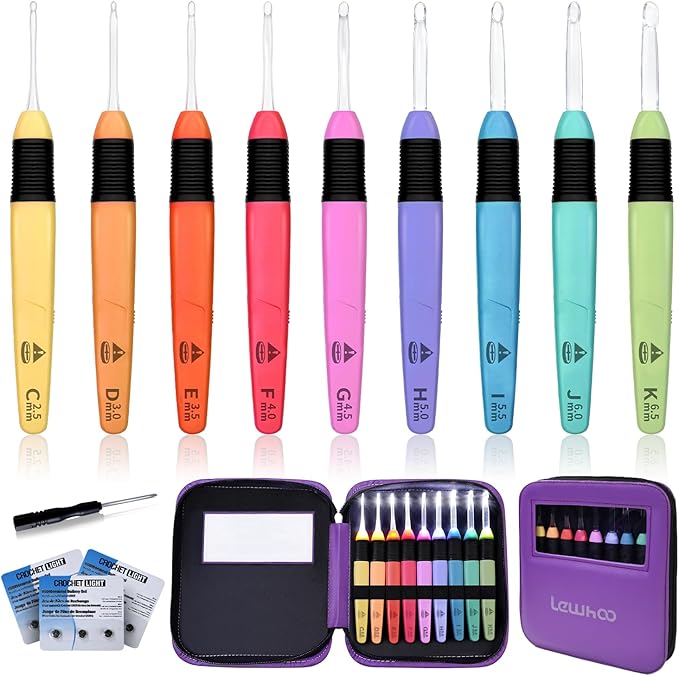 lewhoo light up crochet hook with battery 2.5-6.5mm, 9 size led crochet hooks set with bag for dark yarn, 3 packs replacement batteries crochet needle set