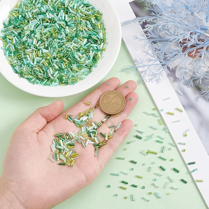 PH PandaHall 3500pcs Green Glass Beads Kits, 1000pcs Twist Bugle Beads, 12/0 2mm 1500pcs Round Glass Seeds Beads, 1000pcs 6mm Glass Tube Beads for Jewelry Sewing Bracelets Necklace Earring Christmas