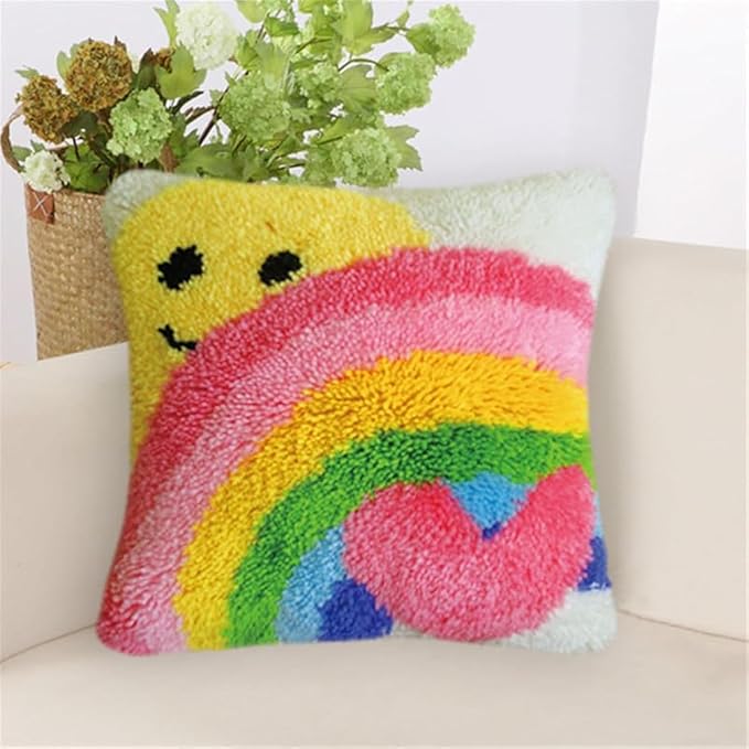 Puzamen Latch Hook Pillow Kits for Adults Beginner Christmas with Pre-Printed Canvas Rug Needlework Pillowcase Making Kit Home Arts Crafts Sofa Decoration