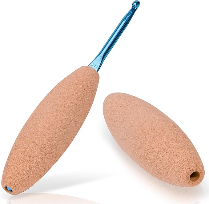 Ergonomic Crochet Hook Grip for 4.5mm–6.5mm, Hooks Comfortable NBR Cushion for Arthritis Relief, Non-Slip Crochet Hook Grips Removable, Crochet Hooks Ergonomic for All Ages