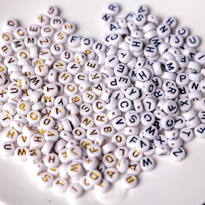 nikkiGuo 1250 PCS Letter Beads Kit with Elastic Cord – Alphabet A–Z, Numbers, Heart, Moon, Star, Smiley Beads for Friendship Bracelets & DIY Jewelry (White Beats & Black/Golden Letters)
