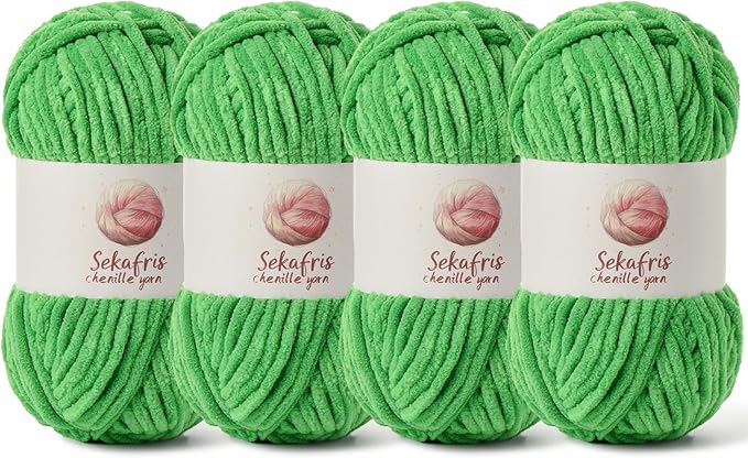 4 Pack Chunky Chenille Yarn for Crocheting, Baby Yarn for Crocheting Soft Blanket, 349.9 yds /14.1 oz Crochet Yarn, Bulky 5 Amigurumi Yarns, Fluffy Velvet Yarns for Knitting Crafts (4 Christmas Green)