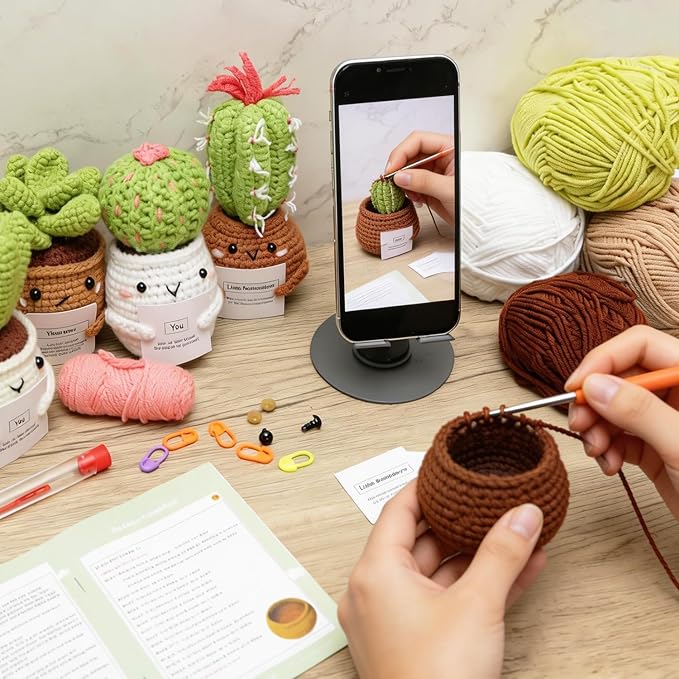 GONELYON Crochet Kit for Beginners, Beginner Crochet Starter Kit, 4 Pc Potted Plants Family Kits with Step-by-Step Video Tutorials, Learn to Crochet Kits for Adults and Kids
