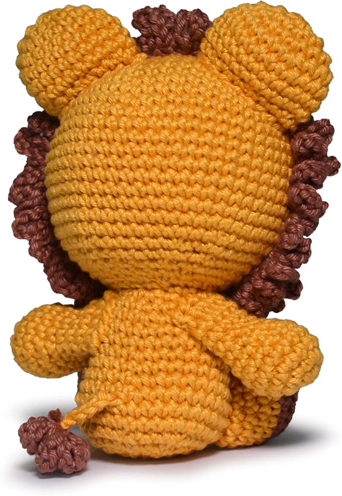 CIRCULO Amigurumi Kit - Safari Animal Crochet Kit for Beginners with Easy Instructions - All-Inclusive - Set with Premium Amigurumi Yarn - Lion