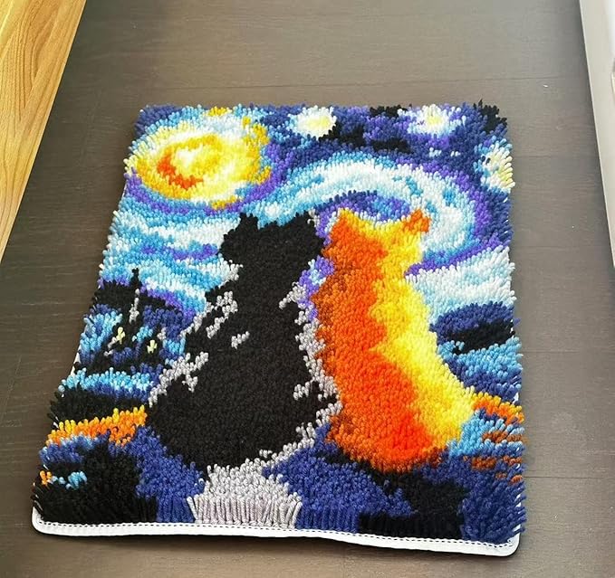 GLAECYY Latch Hook Kits Rug Crochet Yarn Kit Cushion Colour Pre-Printed Canvas Rug Needlework DIY Hook and Latch Kit (Star Cat)