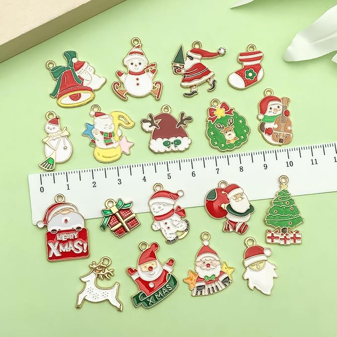 WOCRAFT 100pcs Assorted Enamel Christmas Bracelet Charms for Jewelry Making DIY Necklace Bracelet Keychain Crafting Charms Kit Crafts (SN936)