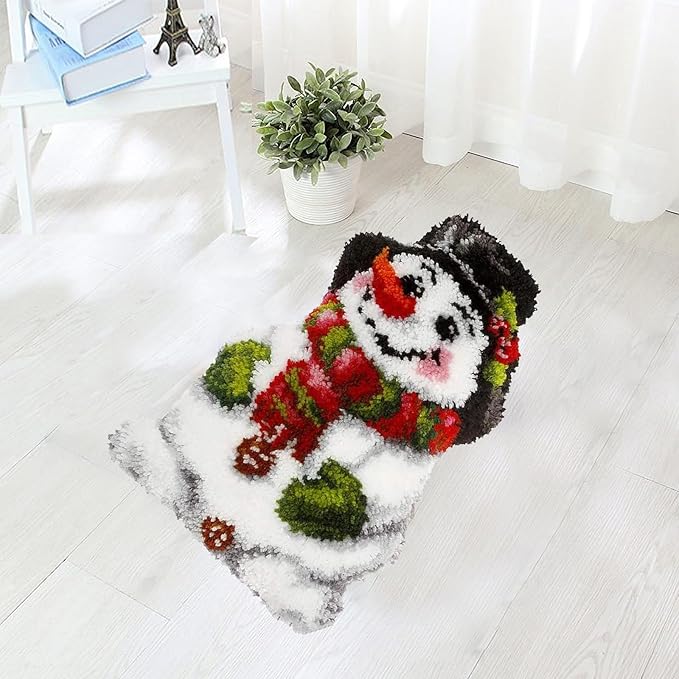 MIAOLLUN Christmas Latch Hook Kits, Snowman Latch Hook Kits Rug with Pattern Printed Crochet Needlework Crafts for Adults Beginner, 20.4X15inch/52X38Cm