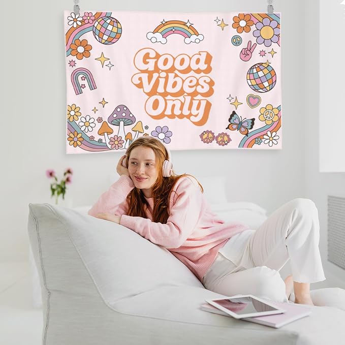 HunnmingRe 60" x 40" Pink Tapestry Coquette Pink Aesthetic Bedroom Hanging Wall Art Preppy Tapestry Decor Kit Cute Room Decoration for Women Girls Room Dorm Apartment (Good Vibes Only)