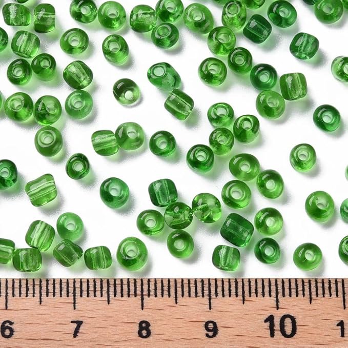 Perlin Glass Seed Beads 4mm 6/0 Round 1100pcs Mini Small Pony Spacer Beads Kit for Jewelry Making Earrings Bracelets Pendants Waist DIY Handmade (Dark Green Transparent)