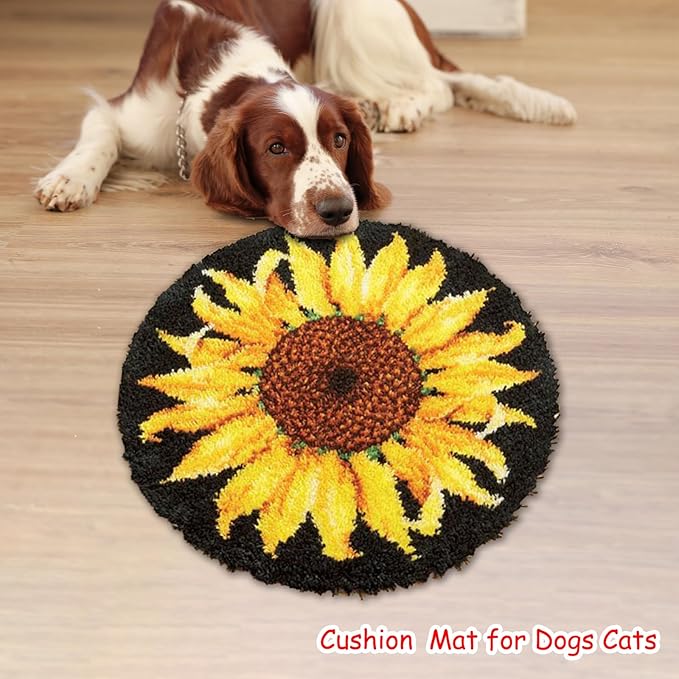 MIAOLLUN Latch Hook Kits Cushion for Beginners, Latch Hook Kits Rug, 3D Pattern Printed Canvas Christmas Door Hanging 20.4" X 14"(52X35cm)