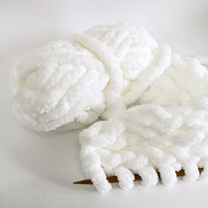 White Chunky Chenille Yarn for Crocheting Bulky Thick Fluffy Yarn for Knitting,Super Bulky Hand Blanket, Soft Plush Yarn Crochet Carpet/Scarf/Cushion/ 8 Jumbo Pack(63.76oz/197.68yd