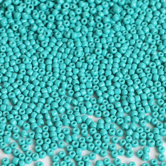 Bala&Fillic Turquoise Green Color 3mm Seed Beads About 3600pcs/100Grams in Bag, 8/0 Glass Craft Beads for Making Bracelet and Necklace (Turquoise Green)