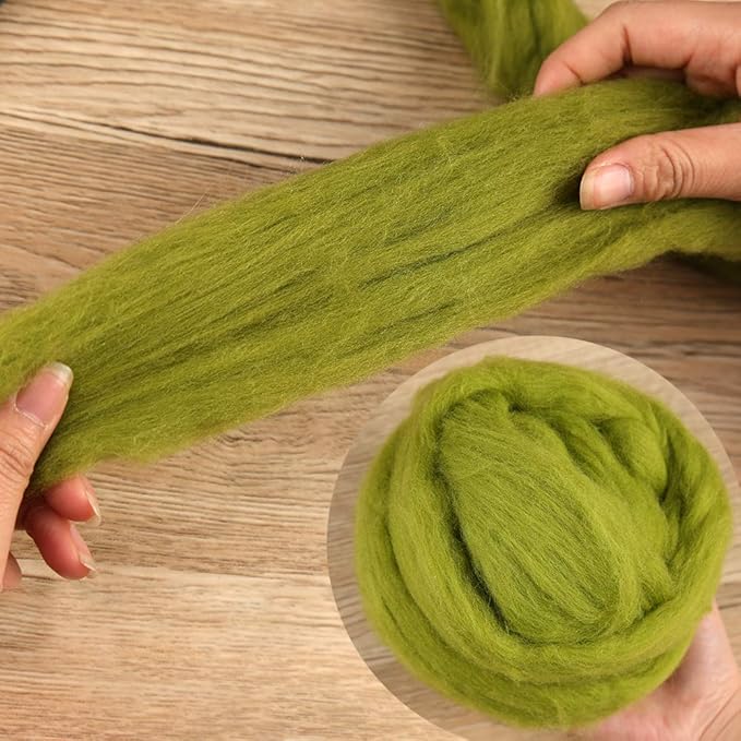 3.53oz Wool Roving, Wool Felting Supplies, Pure Wools, Chunky Yarn, Spinning Wool Roving for Needle Felting Wet Felting DIY Hand Spinning (Grass Green)