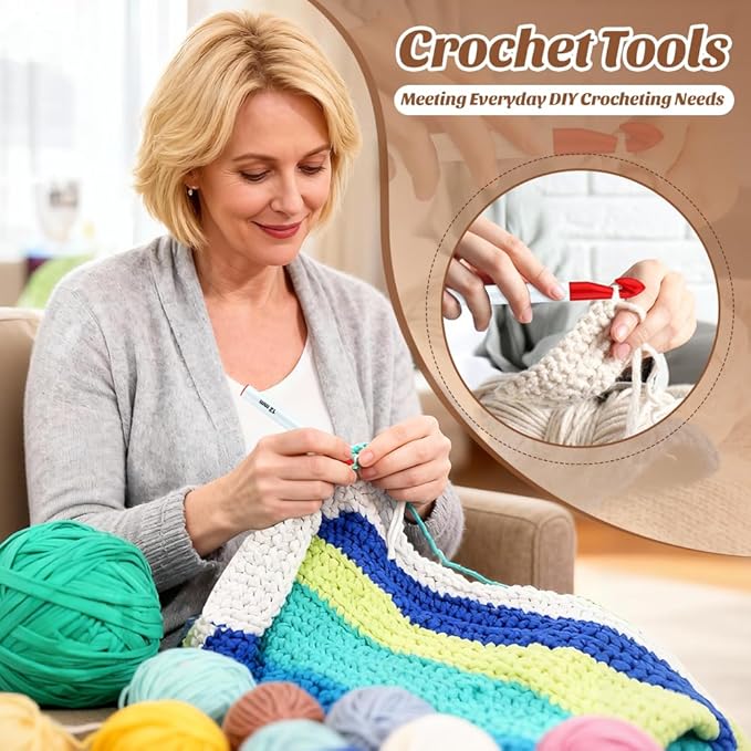 7 Sizes Large Crochet Hooks Set, 7mm-20mm Huge Crochet Hooks for Chunky Yarn, Ergonomic Crochet Needles with Big-Eye Blunt Needles Crochet Accessions for DIY Craft Carpets