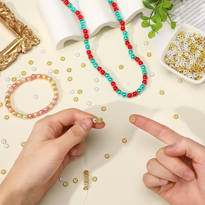 Augshy 700 Pcs Silver and Gold Daisy Flower Spacer Beads for Jewelry Making, Crafts, Hair Beads, Friendship Bracelets, Birthday Party Decorations