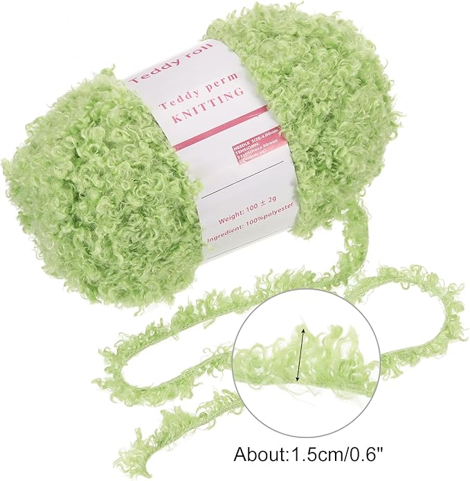 MECCANIXITY Fur Yarn Soft Fluffy Chunky Yarn Fuzzy Eyelash Yarn Green for Crocheting Knit Clothes Bag - 55Yard/50m, 3.43ozx1