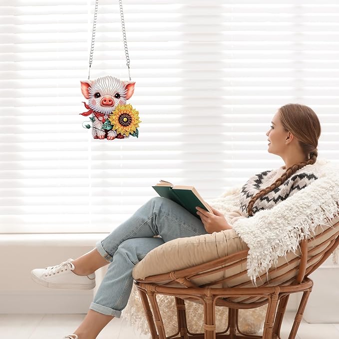 Tontut 5D DIY Diamond Art Painting Pendant kit, Sunflower Pig Special-Shaped Hanging Crystal Window Pendant kit, Adult Gift Home Curtains, Yard Entrance Decoration