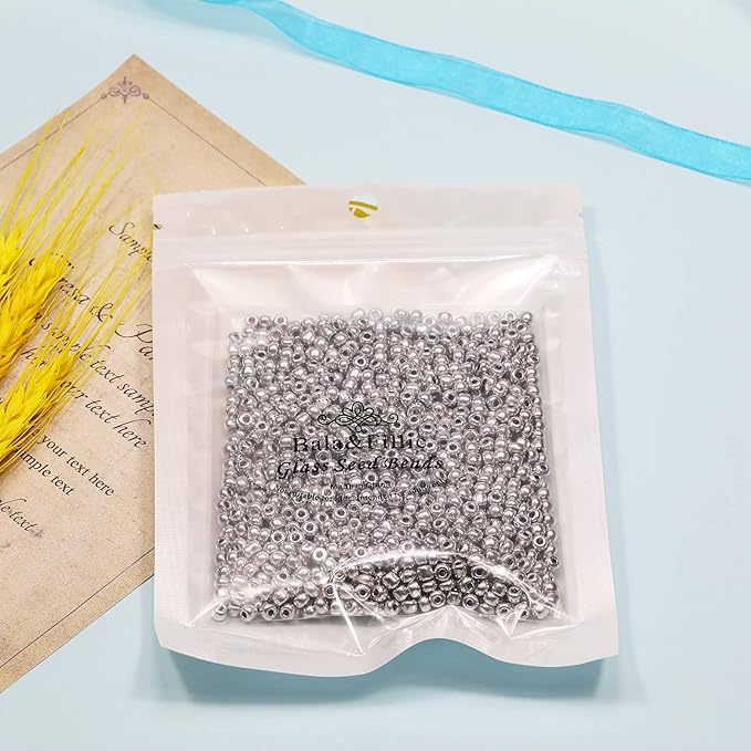 Bala&Fillic Opaque Silver Color 4mm Seed Beads About 1200pcs/100Grams in Bag, 6/0 Glass Craft Beads for Making Bracelet and Necklace (Silver)