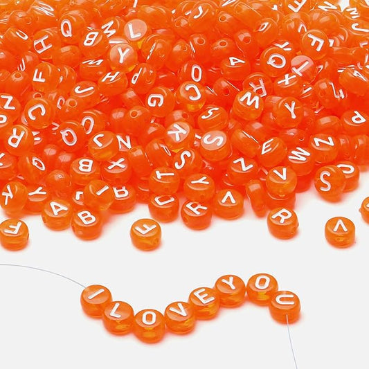 LAIDANLA 1500PCS Acrylic Letter Beads Alphabet White Letters Orange Transparent Round Bead 7×4mm for Jewelry Bracelets Necklaces Key Chains Making