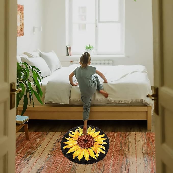 MIAOLLUN Latch Hook Rug Kit, Sunflower Pattern Printed Canvas DIY Rug Crochet Yarn Kits, Embroidery Decoration 20.4" X 20.4" (52 * 52cm)
