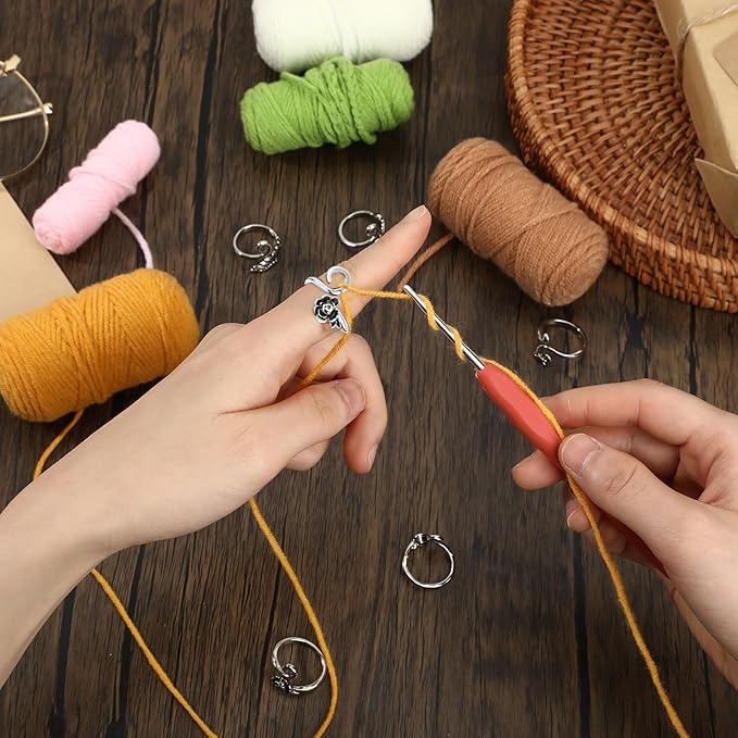 DTOFOOT 6pcs Crochet Tension Rings for Crocheting Yarn Guide Tension Ring for Finger Yarn Crochet Ring Knitting Accessories for Crochet Mother Grandma Gifts with Box
