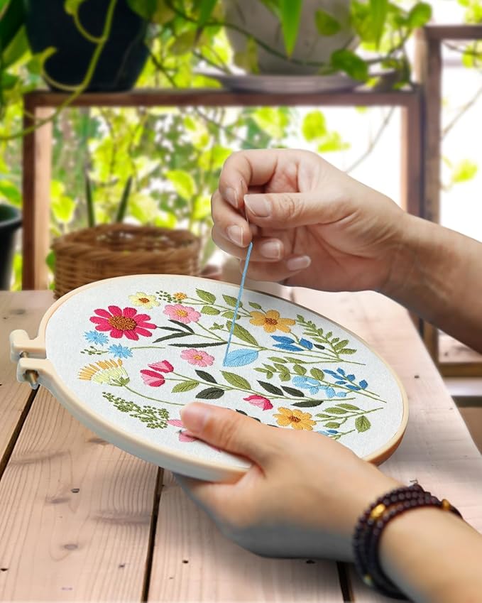 TINDTOP Embroidery Kit for Adult, Owl Embroidery Kit for Beginners Include Embroidery Cloth Hoops Threads for Craft Lover Hand Stitch with Embroidery Skill Techniques (Florals)