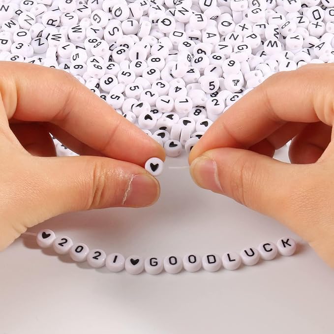 Yochus 1000pcs White Mixed Round Acrylic Beads 4x7mm Black Alphabet Number Heart Shape Bead for Jewelry Making and DIY Bracelets