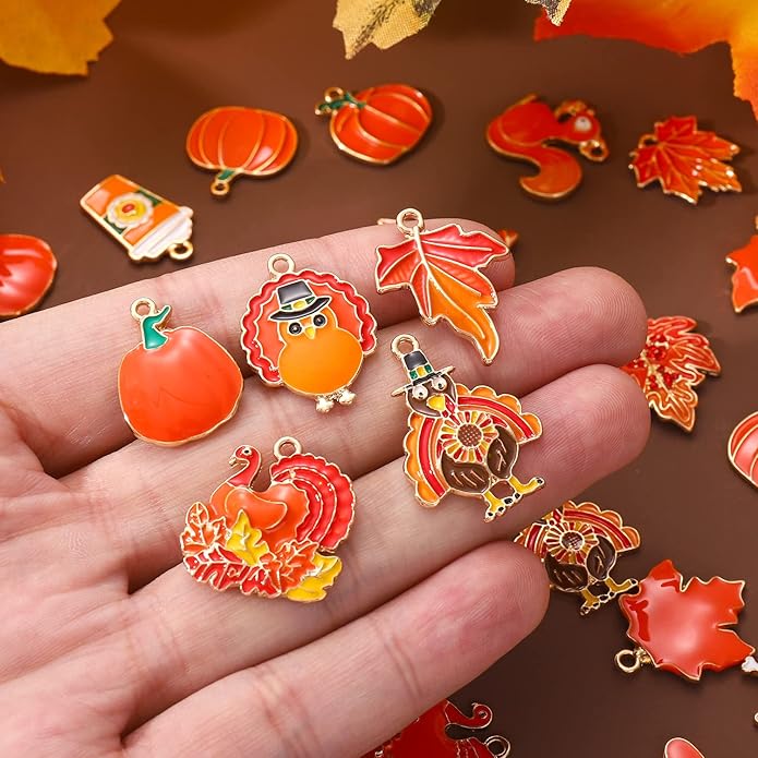 40/50PCS Fall Charms for Jewelry Making, Thanksgiving Pumpkin Maple Leaf Turkey Pendant Charms for DIY Autumn Bracelet Necklace Earrings Crafts