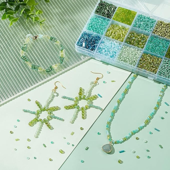 PH PandaHall 6178pcs 15 Colors Green Series Glass Seed Beads 5021pcs 2~4mm Glass Round Beads 1157pcs 4~6x2mm Tube Beads Kit Bugle Beads Loose Spacer Bead for Bracelet Necklace Jewelry Making