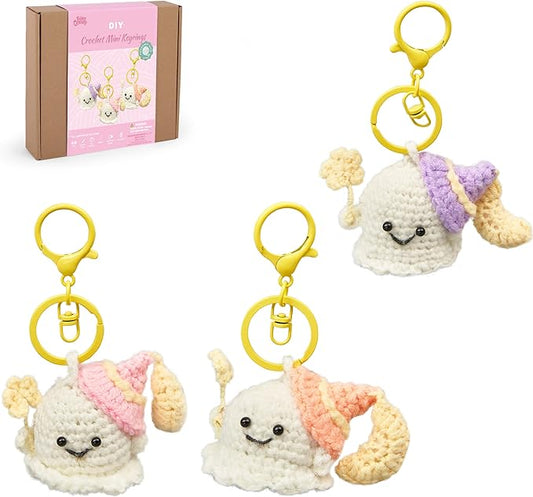 HOUSE CREATIVITY Beginner Crochet Kit for Adults, Beginners Crocheting Knitting Kit with Yarn Sets, Step-by-Step Video Tutorials,Animal Craft Kit, Holiday Birthday Gifts(Keychain-3(p&w))