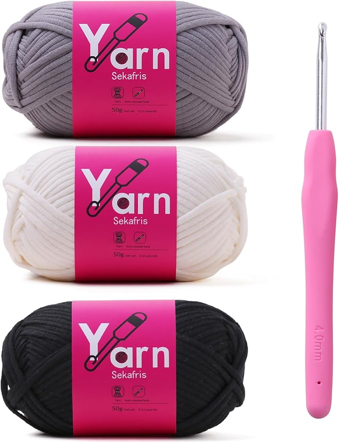 Crochet Yarn with Cotton Yarn for Crocheting - Crochet Knitting Yarn for Beginners with Easy-to-See Stitches - Yarn for Crocheting - Parfait Chunky Yarn (Grayish+White+Black)