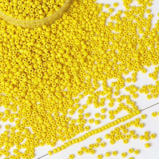 Bala&Fillic Opaque Yellow Color 3mm Seed Beads About 3600pcs/100Grams in Bag, 8/0 Glass Craft Beads for Making Bracelet and Necklace (Yellow)