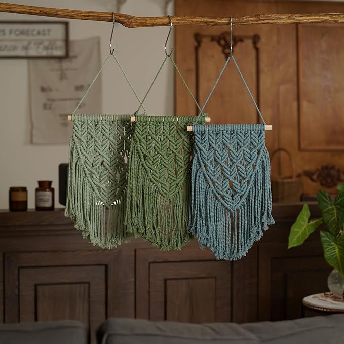 nashibowu small macrame wall hanging decor boho tapestry for bedroom living room dorm nursery and office, cute aesthetic wall art for small spaces for teen girls and home decor (green, 16 * 10 inch)