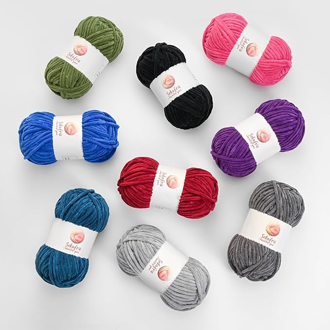 4 Pack Chunky Chenille Yarn for Crocheting, Baby Yarn for Crocheting Soft Blanket, 349.9 yds /14.1 oz Crochet Yarn, Bulky 5 Amigurumi Yarns, Fluffy Velvet Yarns for Knitting Crafts (4 Khaki)