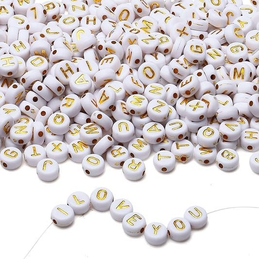 LAIDANLA 1500PCS Acrylic Letter Beads Alphabet Gold Letters White Round Bead 7×4mm for Jewelry Bracelets Necklaces Key Chains Making
