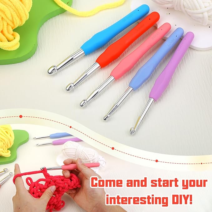 Crochet Hook, 9.0 mm Ergonomic Crochet Hook, Crochet Needles for Arthritic Hands, Knitting Needles with Soft Handle Beginners and Experienced Hobbyists (9.0 mm)