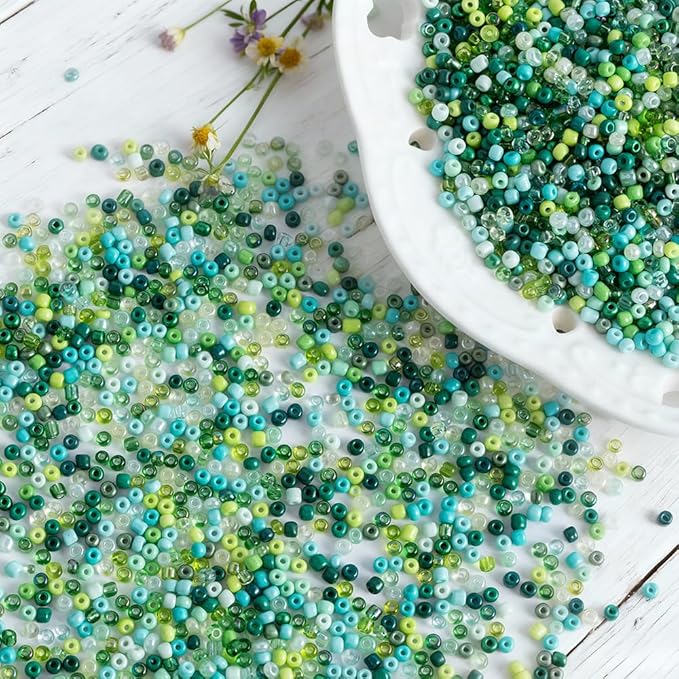 Green Colors 3mm Seed Beads, 5200Pcs Glass Seed Beads Kit with Storage Box for DIY Necklace Bracelet Crafts
