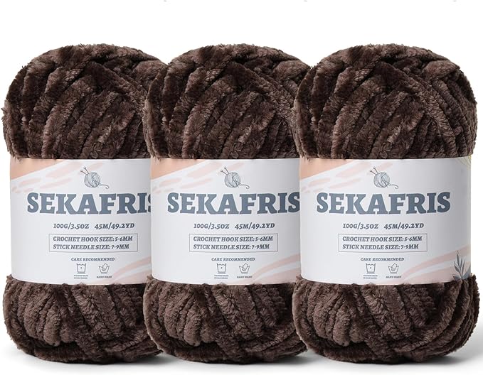 Fuzzy Chunky Chenille Yarn for Crocheting，Soft Plush Yarns for Hand Knitting，Bulky 3x100g（3x49.2 yd） Baby Blanket Yarn for Crocheting Amigurumi，Crochet Fluffy Velvet Yarns (Coffee Color)