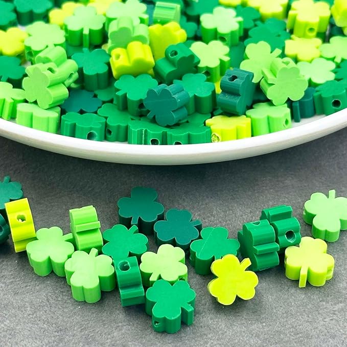 100Pcs St. Patrick's Day Shamrocks Handmade Polymer Clay Beads, Luck Clover Prints Polymer Clay Spacer Beads for Women Jewelry Making DIY Charms Bracelet Necklace Hair Clip Accessories Handmade Craft