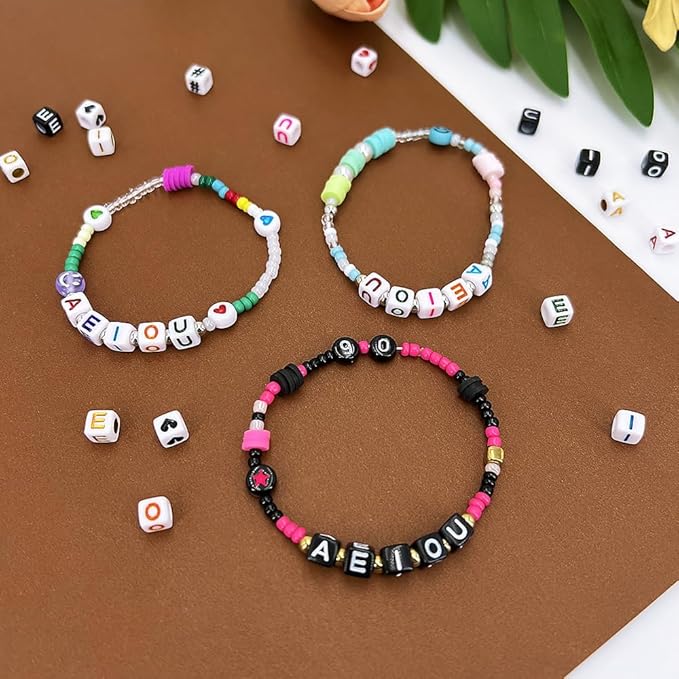 MIIIM 500pcs Vowel Pony Letter Beads for Keychains Making (A, E, I, O, U), 6x6mm Large Hole Square Letter Beads for Bracelets Making, Alphabets, Numbers (White and Colorful)